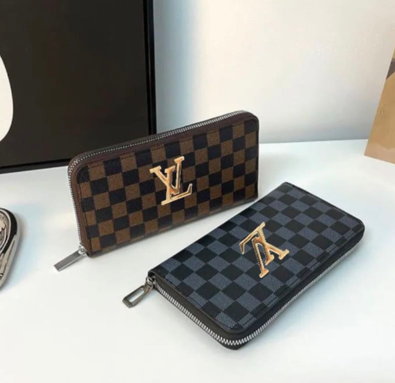 Premium Checkered Zip-Around Long Wallet with Wrist Strap