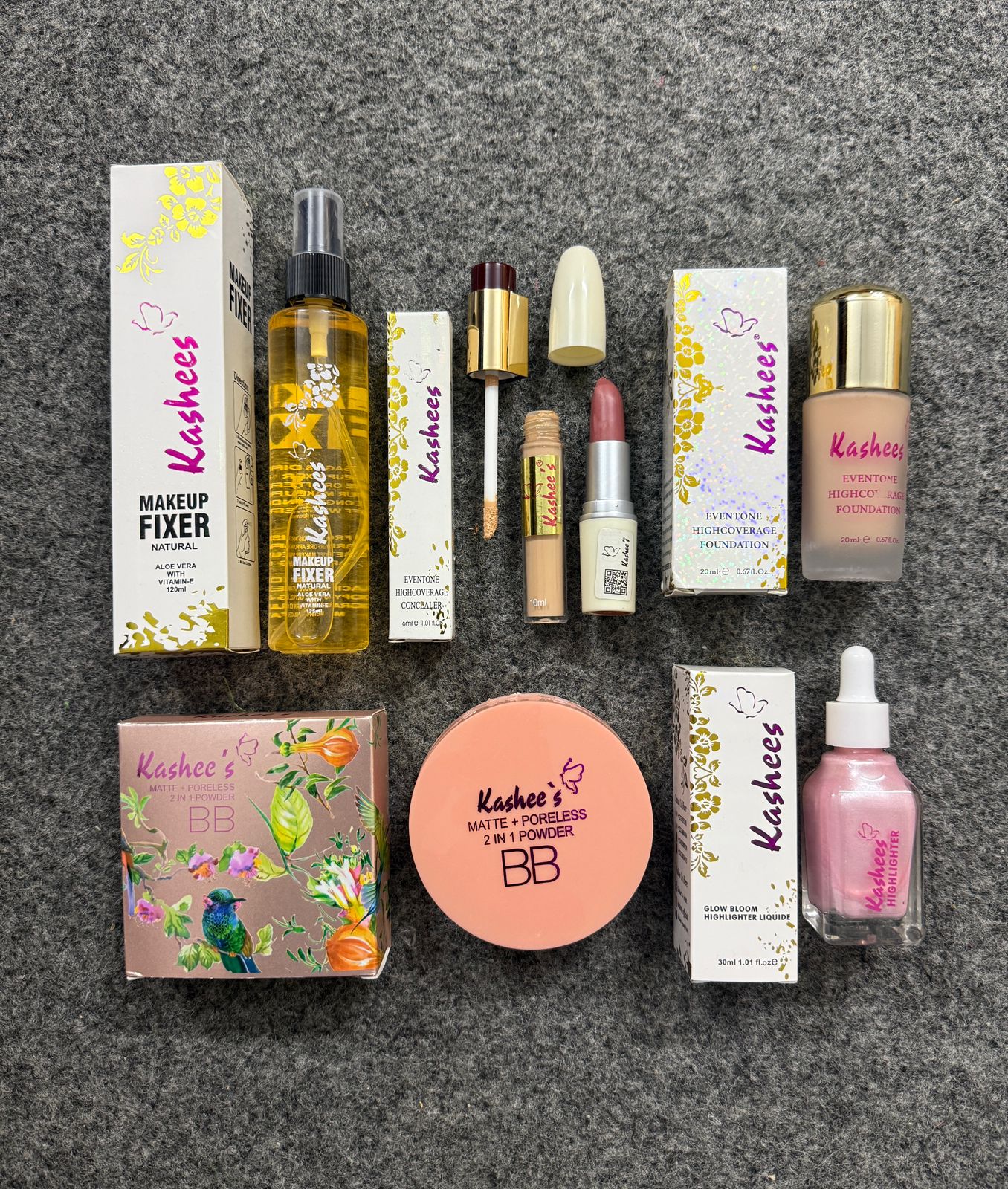 Kashees 6-in-1 Complete Makeup Deal – Foundation, Concealer, Lipstick, Powder, Highlighter & Fixer
